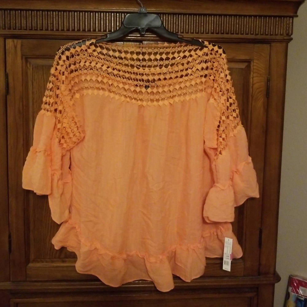 1x Zac & Rachel Blouse NWT
